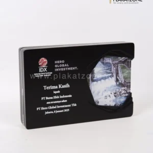 Plakat Kayu Akrilik PT Hero Global Investment